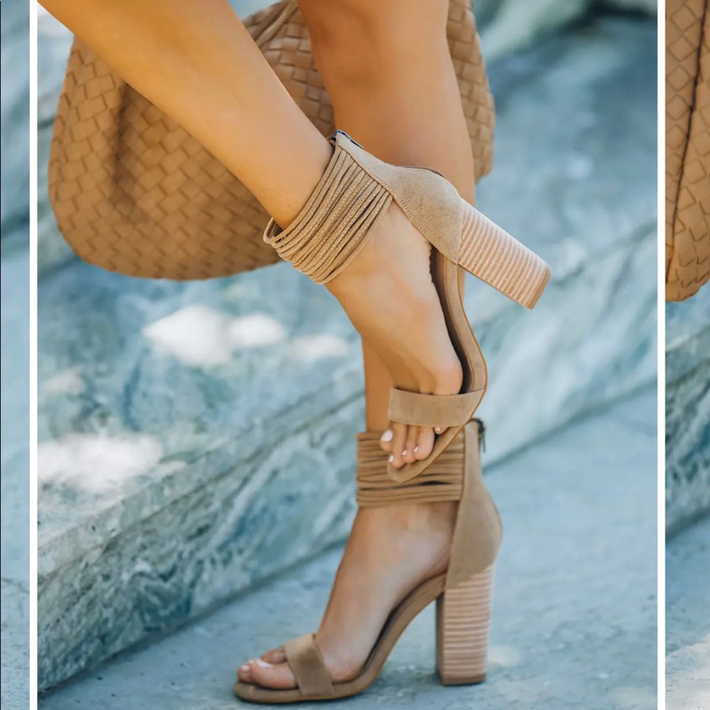 Suede heeled shoes